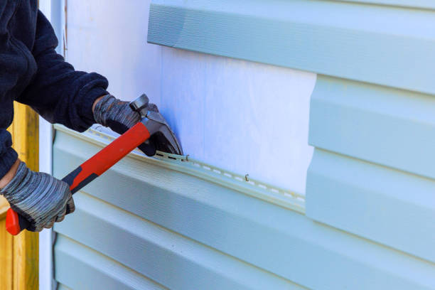 Trusted Emergency Siding Repair service in Randleman, NC - Creative Siding
